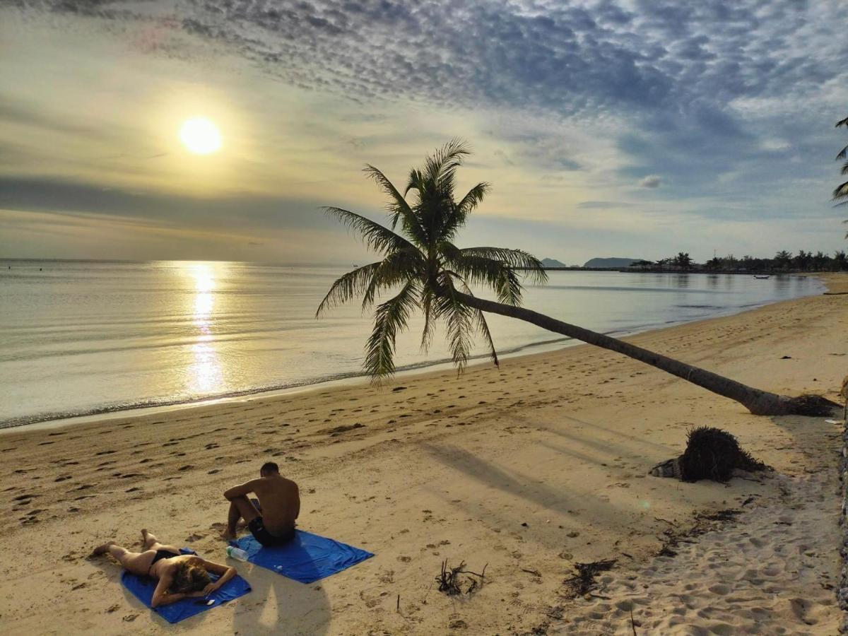 Sand Terrace Beach Bungalows Baan Tai Eksteriør bilde